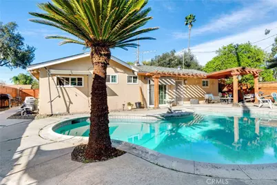 8738 San Vicente, Riverside, CA 92503 - Photo 19