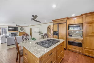 215 San Rafael St, Redlands, CA 92373 - Photo 15