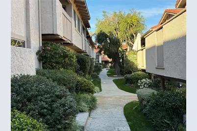 2352 Altisma #4, Carlsbad, CA 92009 - Photo 1