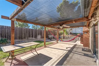 13719 Gavina Avenue, Sylmar, CA 91342 - Photo 31