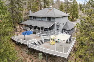 26461 Hillcrest Ln, Lake Arrowhead, CA 92352 - Photo 19