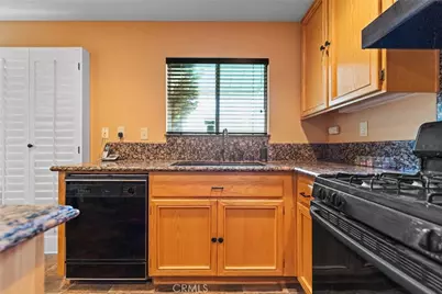 15655 Prestancia Court, Moreno Valley, CA 92555 - Photo 29