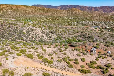 26000 Arabian Place, Tehachapi, CA 93561 - Photo 11