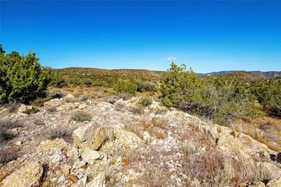 26000 Arabian Place, Tehachapi, CA 93561 - Photo 9