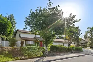 6140 Windemere Way, Riverside, CA 92506 - Photo 3