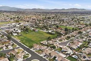 24103 Sandy Glade Ave, Moreno Valley, CA 92557 - Photo 39