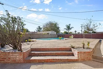 4043 Olive, Chino, CA 91710 - Photo 29