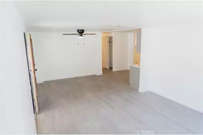 995 Pomona Road #33, Corona, CA 92882 - Photo 9