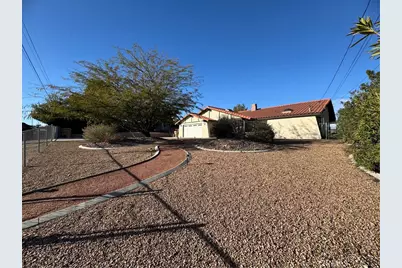 16834 Elm Street, Hesperia, CA 92345 - Photo 3