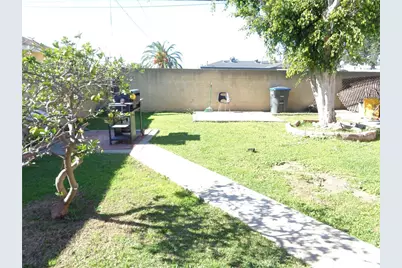 325 N Sunset, La Habra, CA 90631 - Photo 3