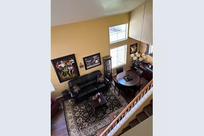 15597 Castellion, Fontana, CA 92337 - Photo 3