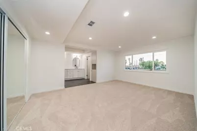 1270 N Rosalind Avenue, Rialto, CA 92376 - Photo 31