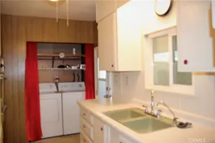 332 N Lyon, Hemet, CA 92543 - Photo 9