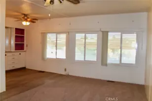 332 N Lyon, Hemet, CA 92543 - Photo 11