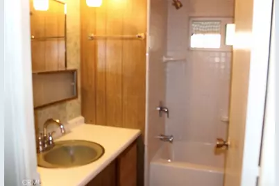 332 N Lyon #57, Hemet, CA 92543 - Photo 13