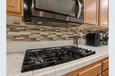 9425 San Bernardino Road, Rancho Cucamonga, CA 91730 - Photo 29