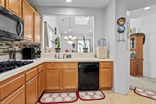 9425 San Bernardino Rd, Rancho Cucamonga, CA 91730 - Photo 29