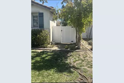 11306 Trailstone Court, Riverside, CA 92505 - Photo 5