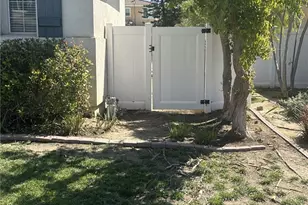 11306 Trailstone Ct, Riverside, CA 92505 - Photo 5