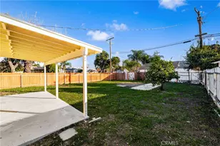 207 W 17th, San Bernardino, CA 92405 - Photo 21