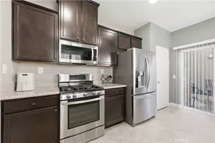 31770 Paseo Peonia, Murrieta, CA 92563 - Photo 11