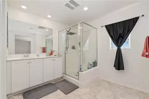 13097 Sierra Madre Ct, Victorville, CA 92394 - Photo 21