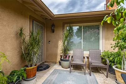 6617 Rainbow Place, Highland, CA 92346 - Photo 3