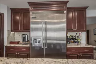 6617 Rainbow Pl, Highland, CA 92346 - Photo 11