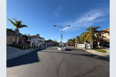 27610 Corte Del Sol, Moreno Valley, CA 92555 - Photo 19