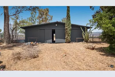 943 Wesley, Banning, CA 92220 - Photo 29