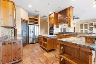 23032 Sky Mesa, Homeland, CA 92548 - Photo 17