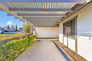 15776 Candlewood, Victorville, CA 92395 - Photo 13