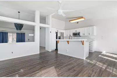 2823 Kingsbury Avenue, Hemet, CA 92545 - Photo 11