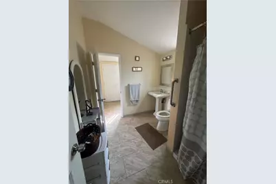 1028 S Sunkist Avenue, West Covina, CA 91790 - Photo 17