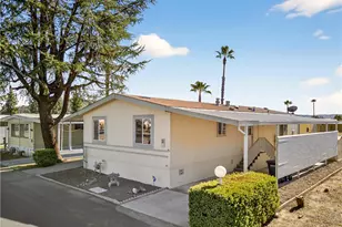 725 W Thornton, Hemet, CA 92543 - Photo 27