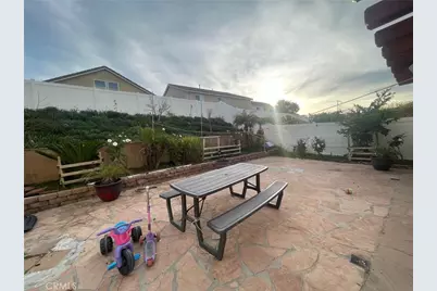26871 Snow Canyon Circle, Moreno Valley, CA 92555 - Photo 23