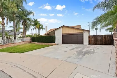 1121 Iris, Corona, CA 92882 - Photo 3
