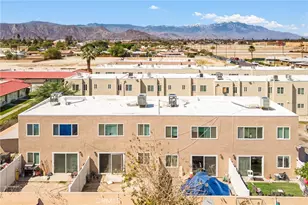 82451 John Nobles, Indio, CA 92201 - Photo 9