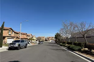 13740 Helena, Victorville, CA 92392 - Photo 11