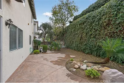 1524 Stockport Drive, Riverside, CA 92507 - Photo 35