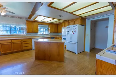 1694 Newcomb, San Bernardino, CA 92404 - Photo 19