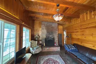 33058 Juniper Ln, Green Valley Lake, CA 92341 - Photo 5