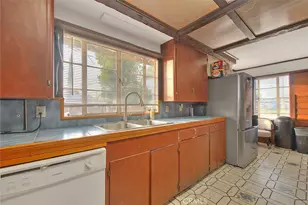 18087 San Bernardino, Bloomington, CA 92316 - Photo 17