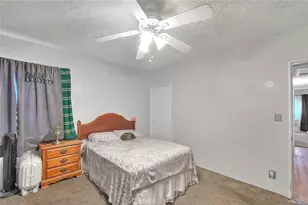 18087 San Bernardino, Bloomington, CA 92316 - Photo 37