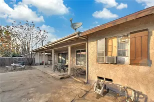 18087 San Bernardino, Bloomington, CA 92316 - Photo 41