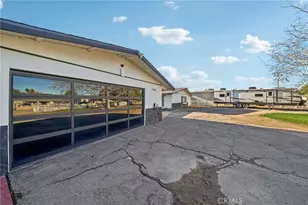 17487 Aspen, Hesperia, CA 92345 - Photo 7