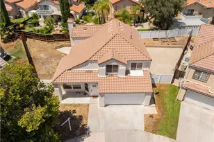 23760 Timber Bluff Ct, Moreno Valley, CA 92557 - Photo 33