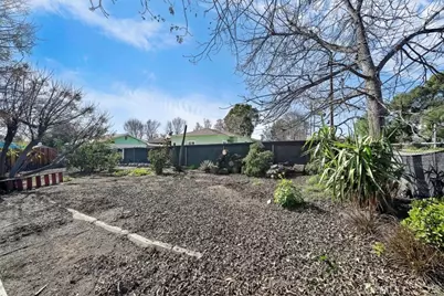 403 W Francis, Ontario, CA 91762 - Photo 7