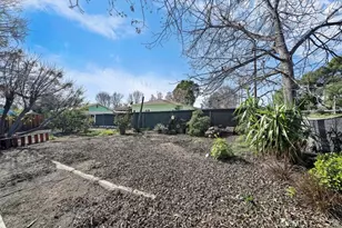 403 W Francis, Ontario, CA 91762 - Photo 7