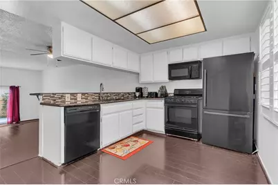 21602 Figueroa St Unit #10, Carson, CA 90745 - Photo 9